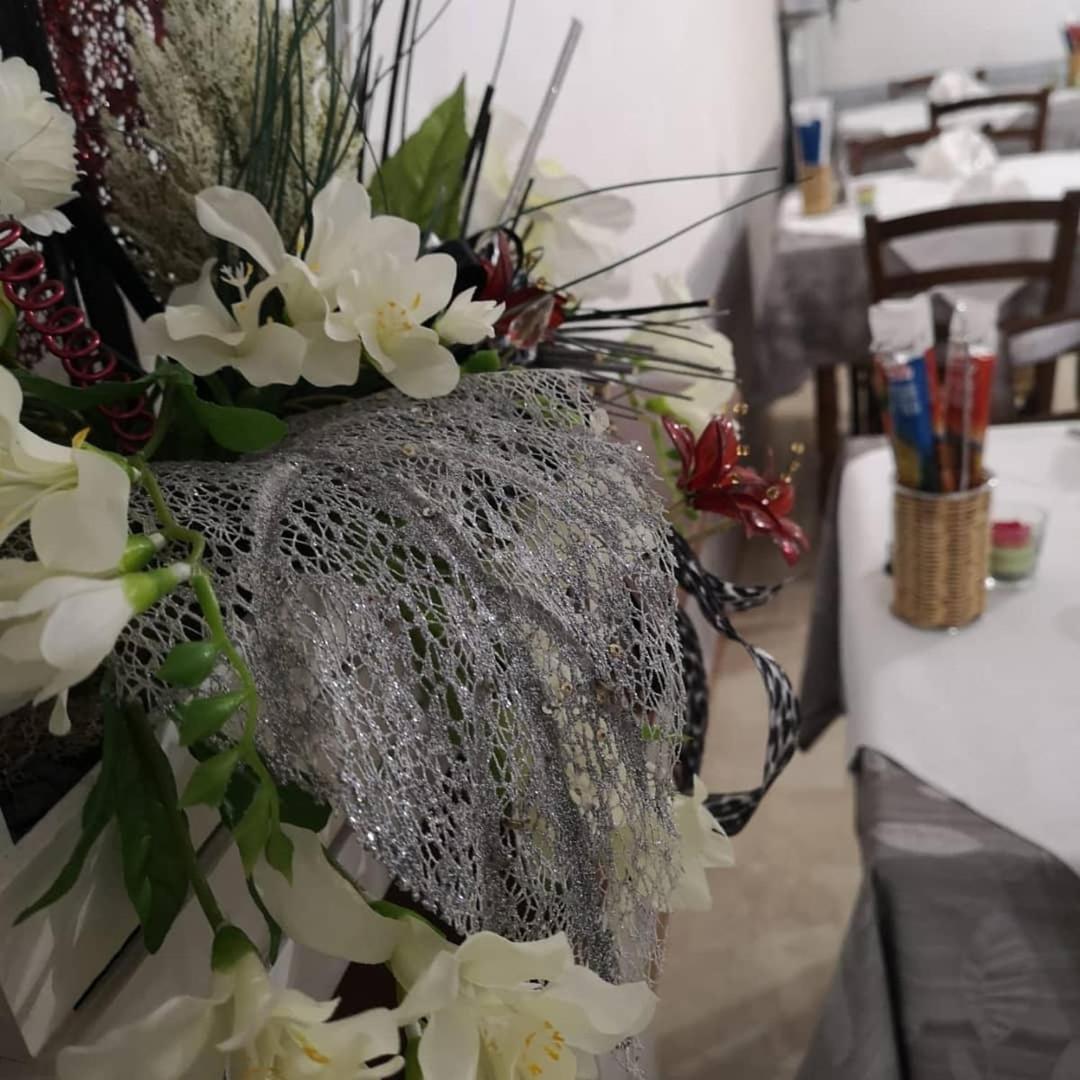 Le Camille Ristorante Pizzeria & Locanda Адриа Экстерьер фото